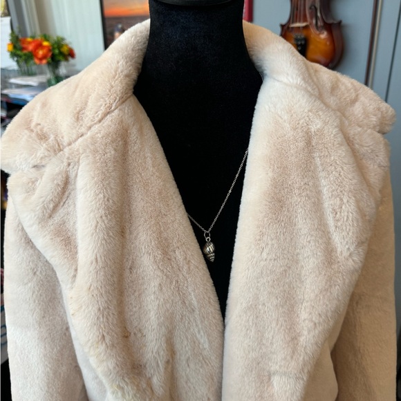 Catherine Malandrino Fuzzy Jacket - Picture 2 of 4